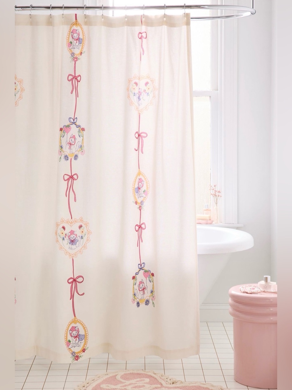 Urban Outfitters Eve Cat Patterned Shower Curtain NEW